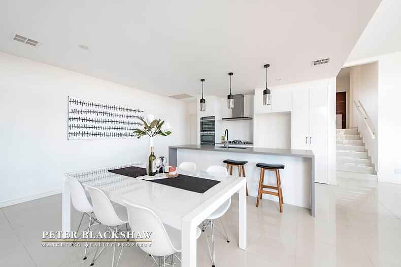 22 Aitken Street Googong 22 Aitken Street Googong