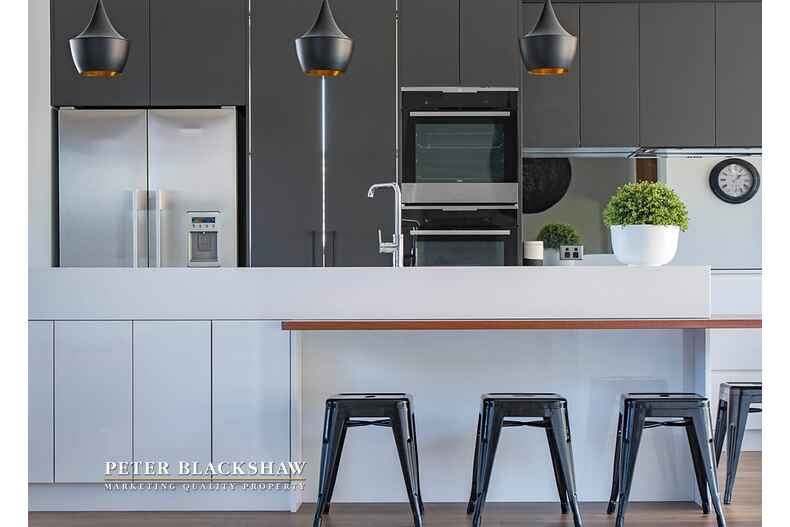 27 McCusker Drive Bungendore 27 McCusker Drive Bungendore