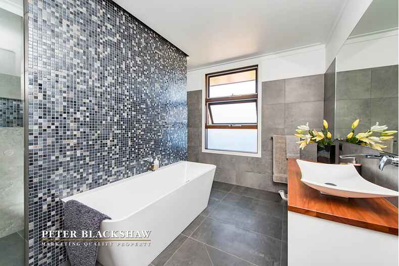 27 McCusker Drive Bungendore 27 McCusker Drive Bungendore