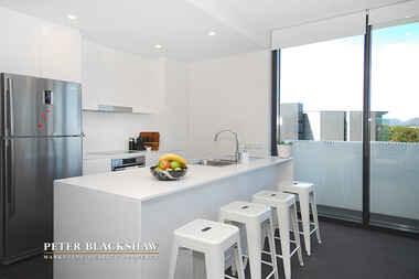 36/65 Constitution Avenue Campbell