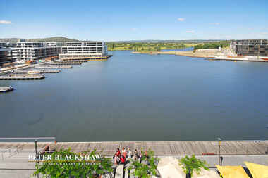 21/33 Eastlake Parade Kingston