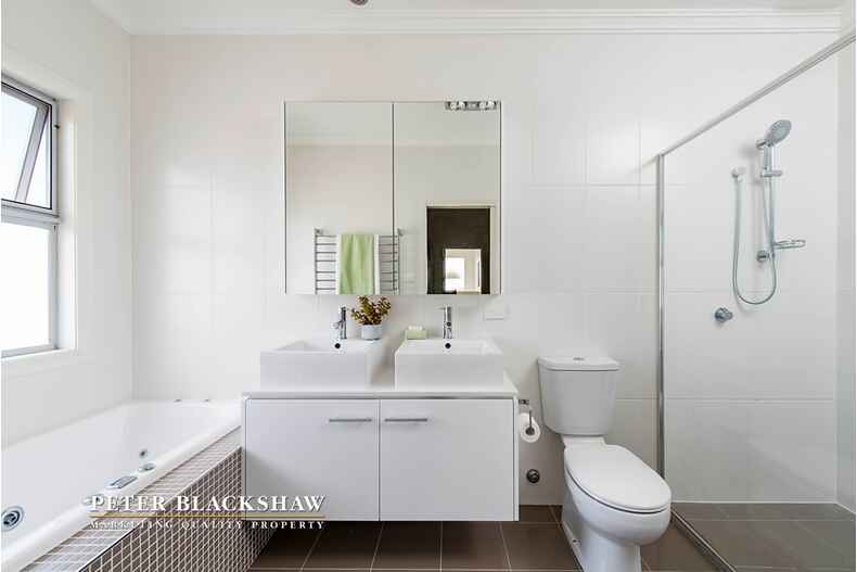 18 Tandy Close Bruce 18 Tandy Close Bruce