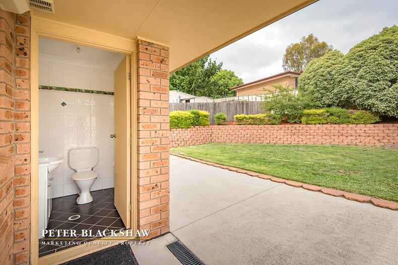 25 Hayley Crescent Karabar 25 Hayley Crescent Karabar