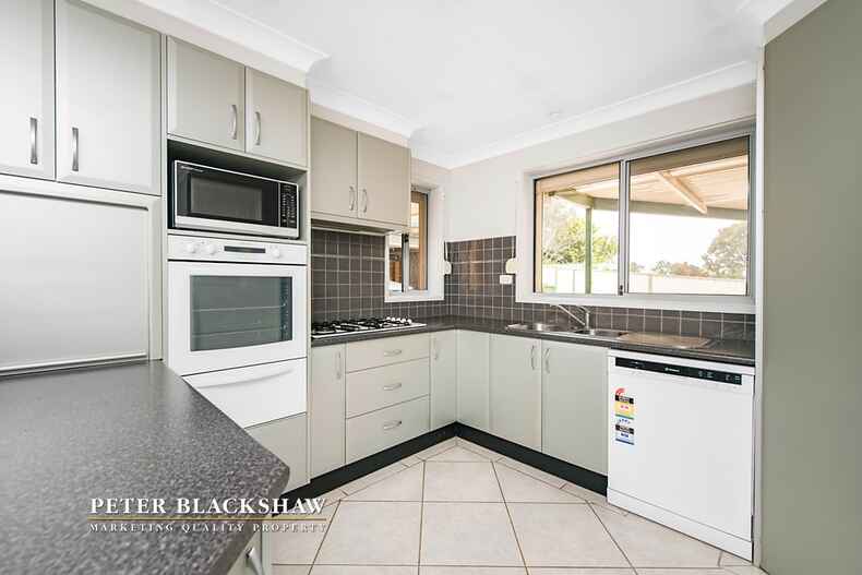 25 Hayley Crescent Karabar 25 Hayley Crescent Karabar