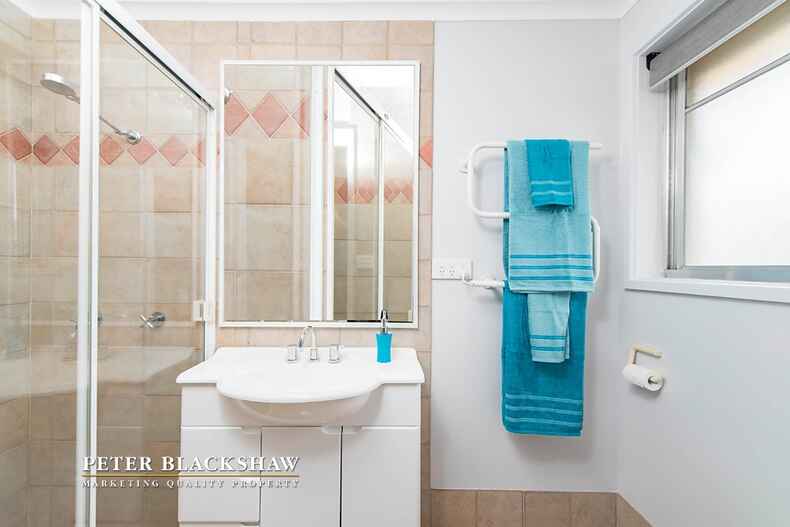 25 Hayley Crescent Karabar 25 Hayley Crescent Karabar