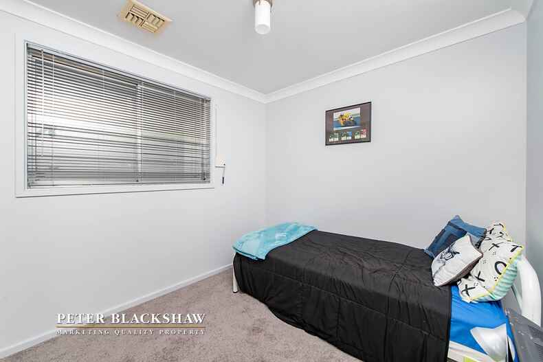 25 Hayley Crescent Karabar 25 Hayley Crescent Karabar