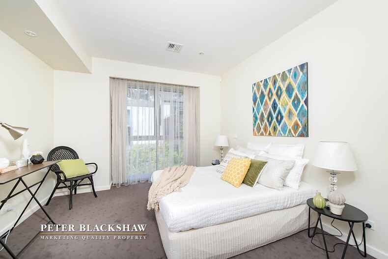 4/15 Dalman Crescent O'Malley 4/15 Dalman Crescent O'Malley