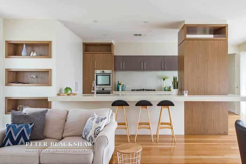 4/15 Dalman Crescent O'Malley 4/15 Dalman Crescent O'Malley