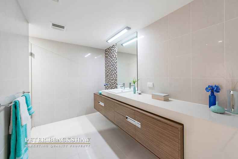 4/15 Dalman Crescent O'Malley 4/15 Dalman Crescent O'Malley