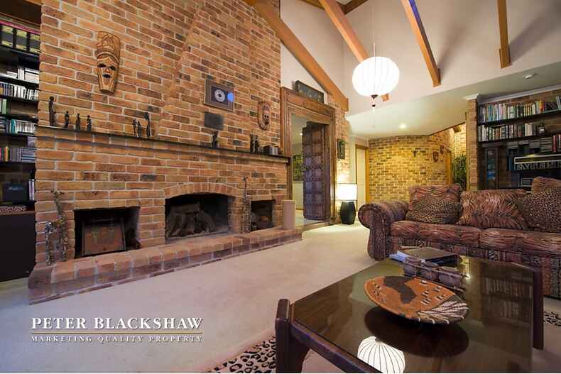 30 Pindari Crescent O'Malley 30 Pindari Crescent O'Malley