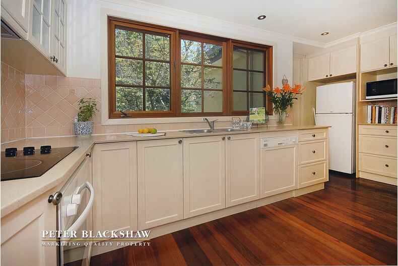 25 Jacka Crescent Campbell 25 Jacka Crescent Campbell