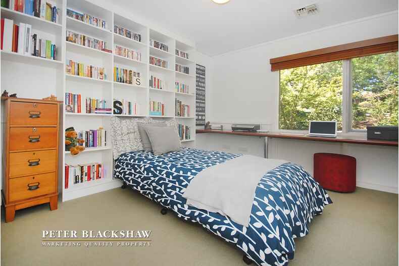 25 Jacka Crescent Campbell 25 Jacka Crescent Campbell