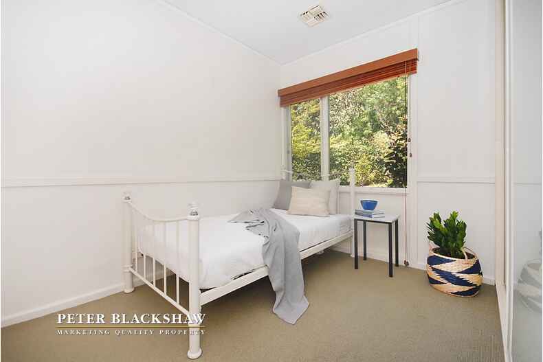 25 Jacka Crescent Campbell 25 Jacka Crescent Campbell