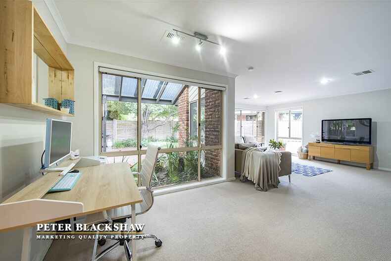 28 Saggers Close Gordon 28 Saggers Close Gordon