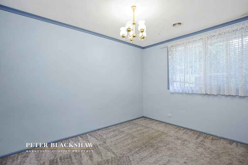 Lot 3/1 Alroy Circuit Hawker