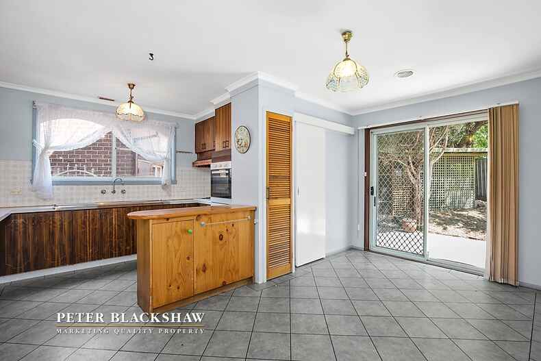 Lot 3/1 Alroy Circuit Hawker