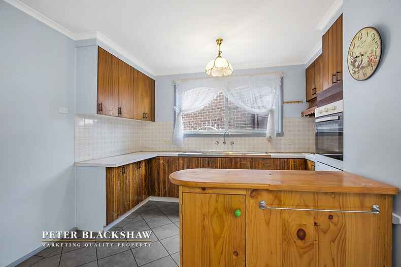 Lot 3/1 Alroy Circuit Hawker