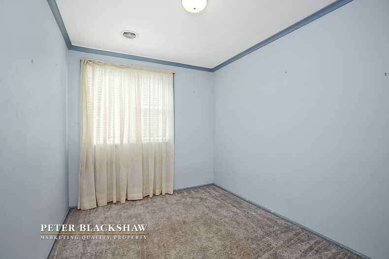 Lot 3/1 Alroy Circuit Hawker