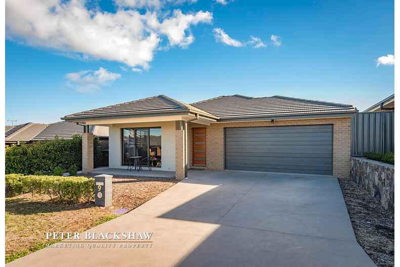 9 Carl Street Googong