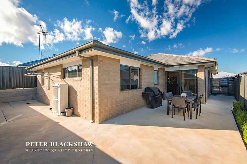 9 Carl Street Googong