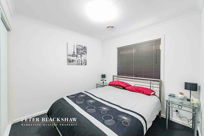 9 Carl Street Googong