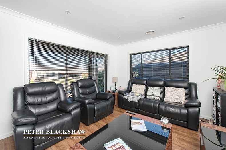 9 Carl Street Googong