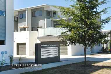 23/40  Henry Kendall Street  Franklin