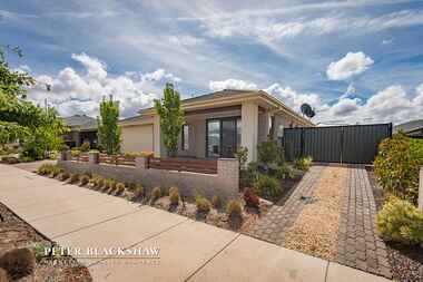 5 Beltana Avenue Googong