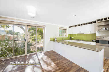 10 McBeath Place Kambah