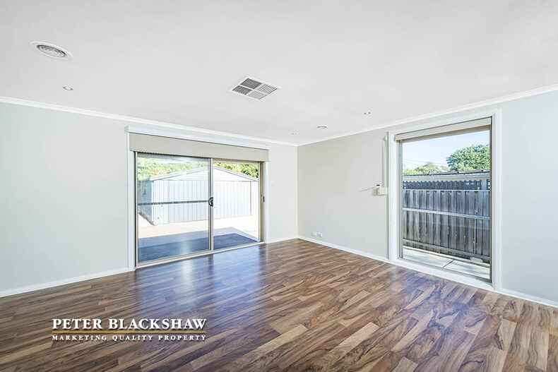 10 McBeath Place Kambah