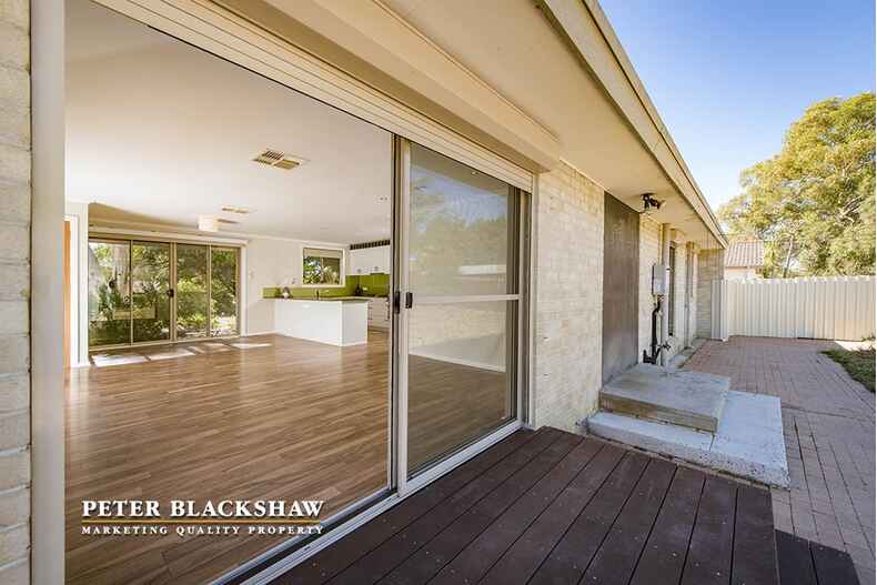 10 McBeath Place Kambah