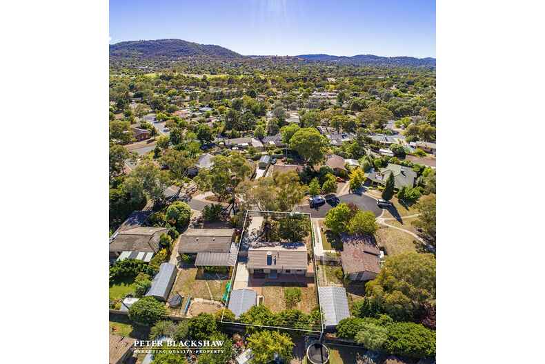 10 McBeath Place Kambah