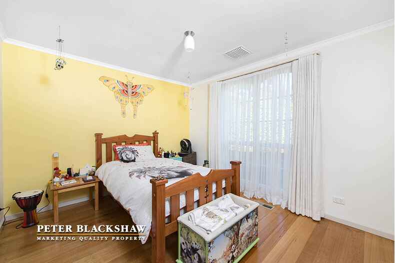 Lot 12/5 Percival Street Holder Lot 12/5 Percival Street Holder