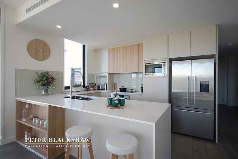 Peninsula A502/55 Honeysett View Kingston Peninsula A502/55 Honeysett View Kingston