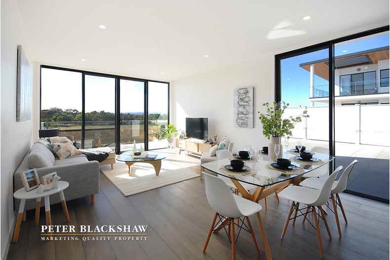 Peninsula A502/55 Honeysett View Kingston