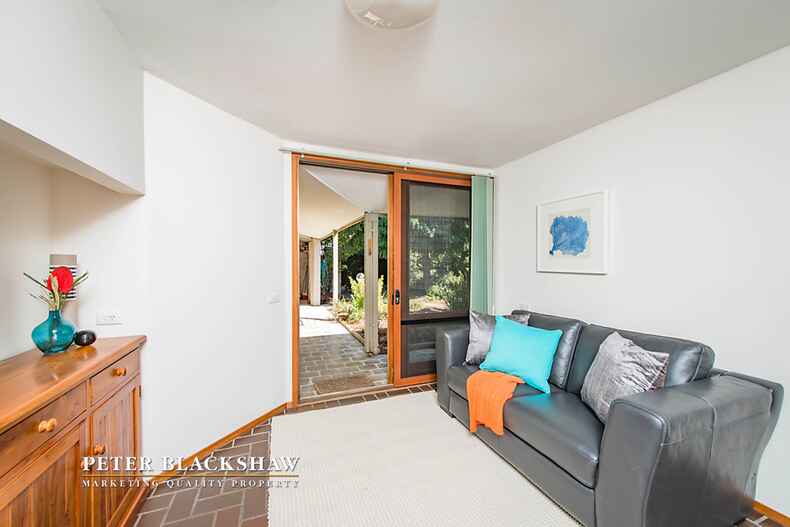 1 Maclachlan Street Holder 1 Maclachlan Street Holder