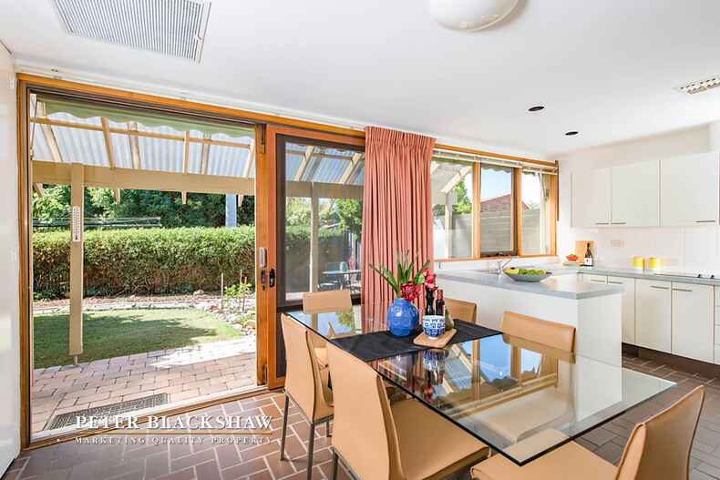 1 Maclachlan Street Holder 1 Maclachlan Street Holder