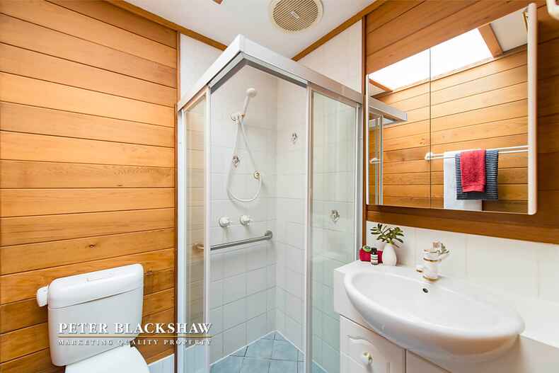 1 Maclachlan Street Holder 1 Maclachlan Street Holder