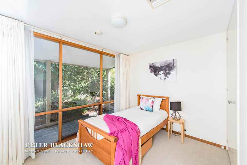 1 Maclachlan Street Holder 1 Maclachlan Street Holder
