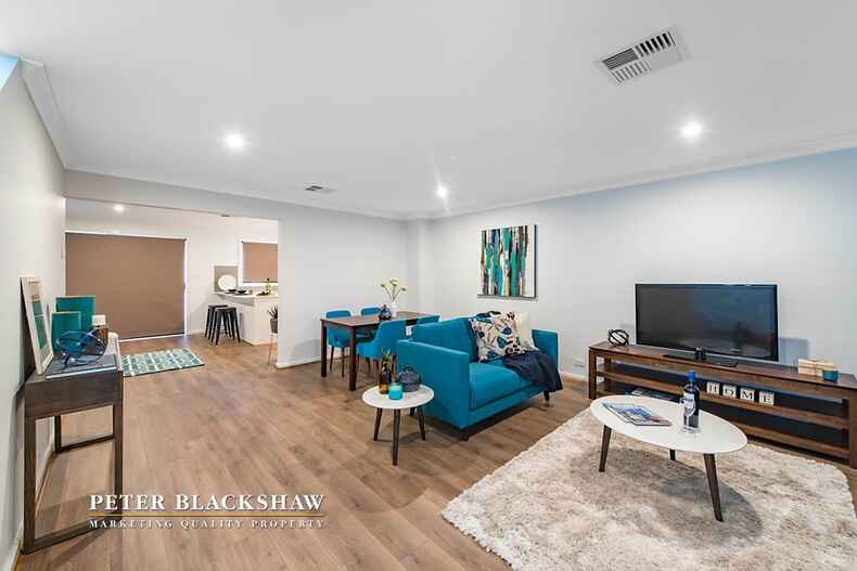 28 Pogson Street Moncrieff 28 Pogson Street Moncrieff