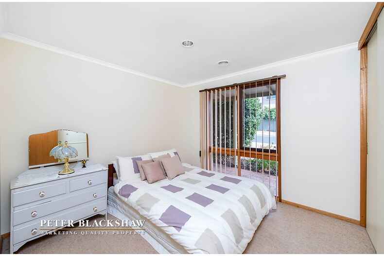 22 Marril Street Queanbeyan West