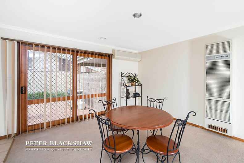 22 Marril Street Queanbeyan West