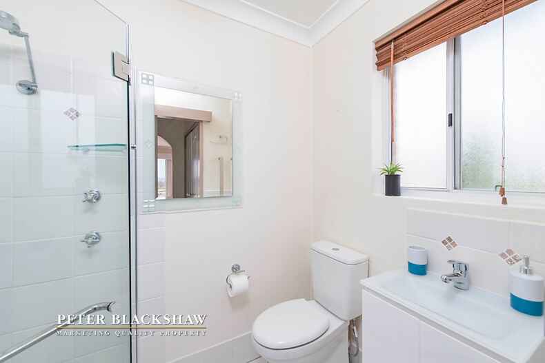 6 Palmer Close Queanbeyan 6 Palmer Close Queanbeyan