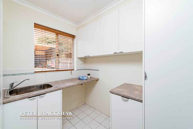 6 Palmer Close Queanbeyan 6 Palmer Close Queanbeyan