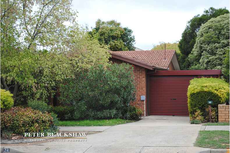 24 McKeahnie Street Crestwood