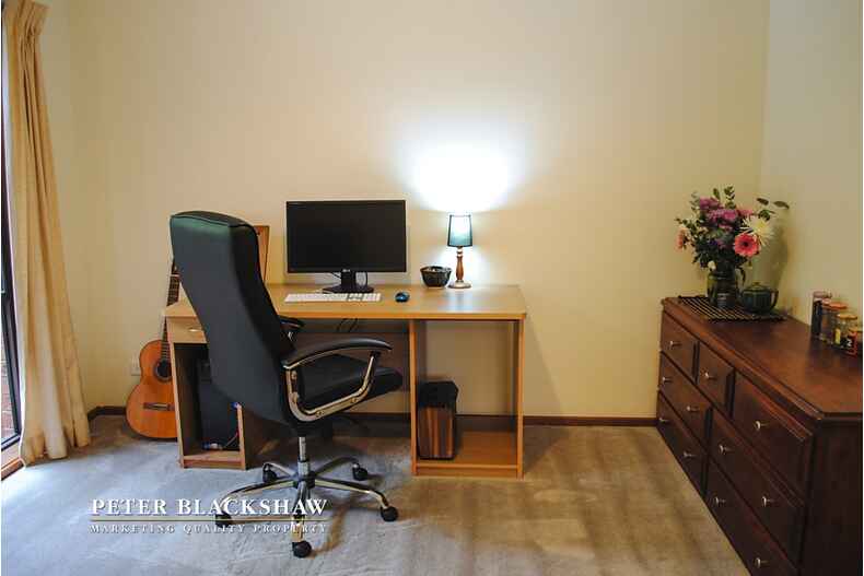 24 McKeahnie Street Crestwood 24 McKeahnie Street Crestwood