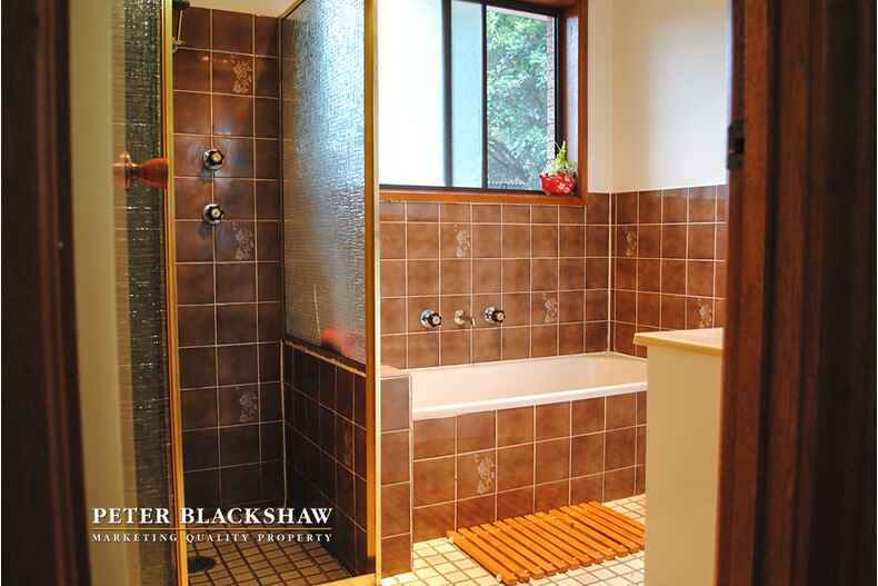 24 McKeahnie Street Crestwood 24 McKeahnie Street Crestwood