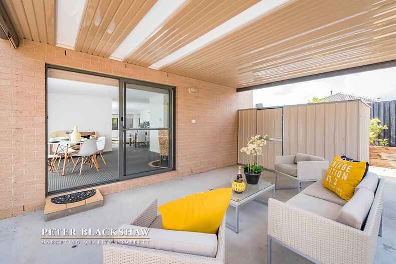 8/11-13 Hutchison Circuit Crestwood