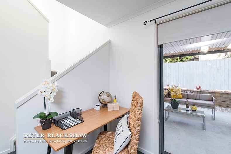 8/11-13 Hutchison Circuit Crestwood