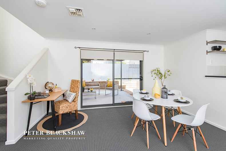 8/11-13 Hutchison Circuit Crestwood